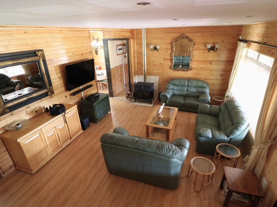 3 Bedroom Property for Sale in Rheenendal Western Cape